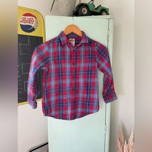 Wrangler Red And Blue Plaid Button Down Shirt, Size Small 6/7